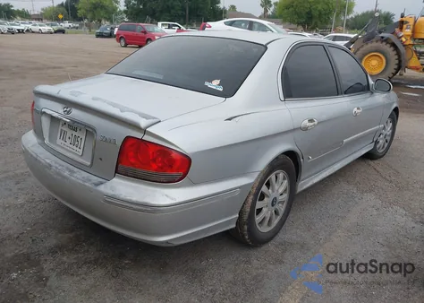 2004 Hyundai Sonata Gls/Lx z USA, uszkodzony, nr VIN KMHWF35H84A087988